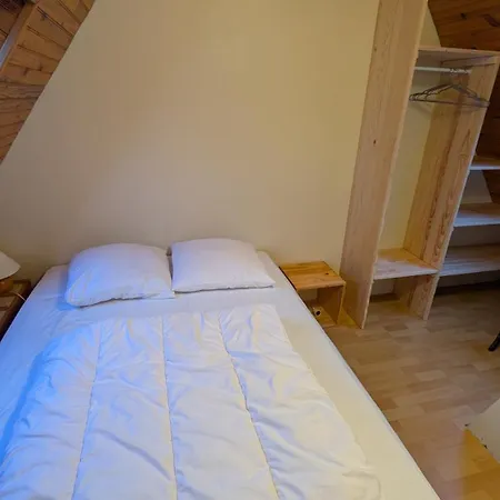 Holiday home Des 2 Lacs *